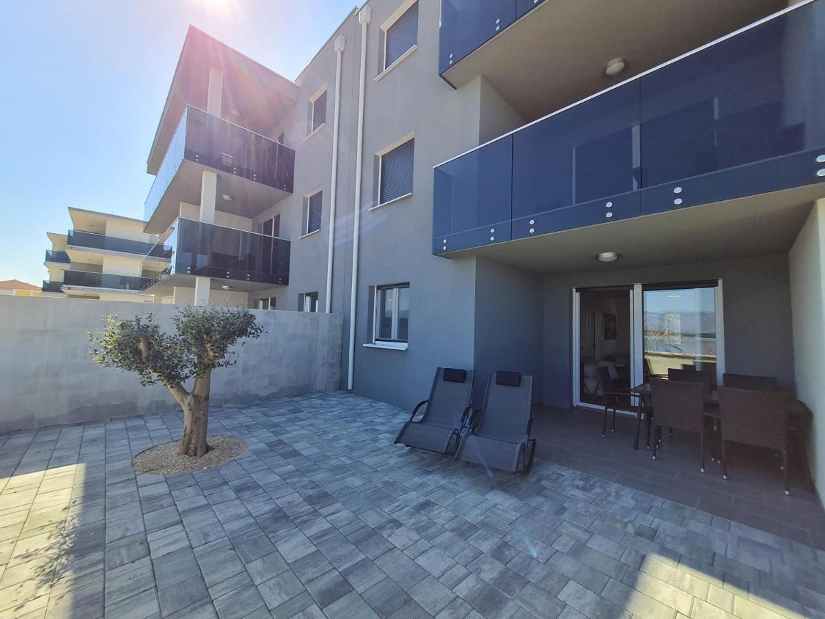 Apartmani Adria Nin Exterior photo